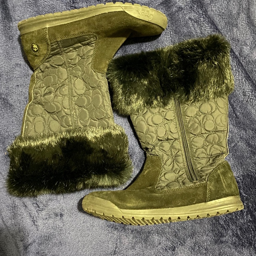 Coach boots